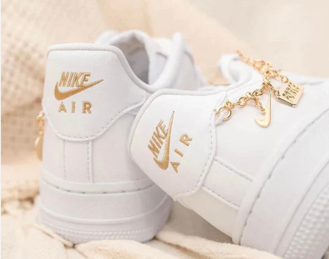 Nike Air force 1 low “lucky charm”